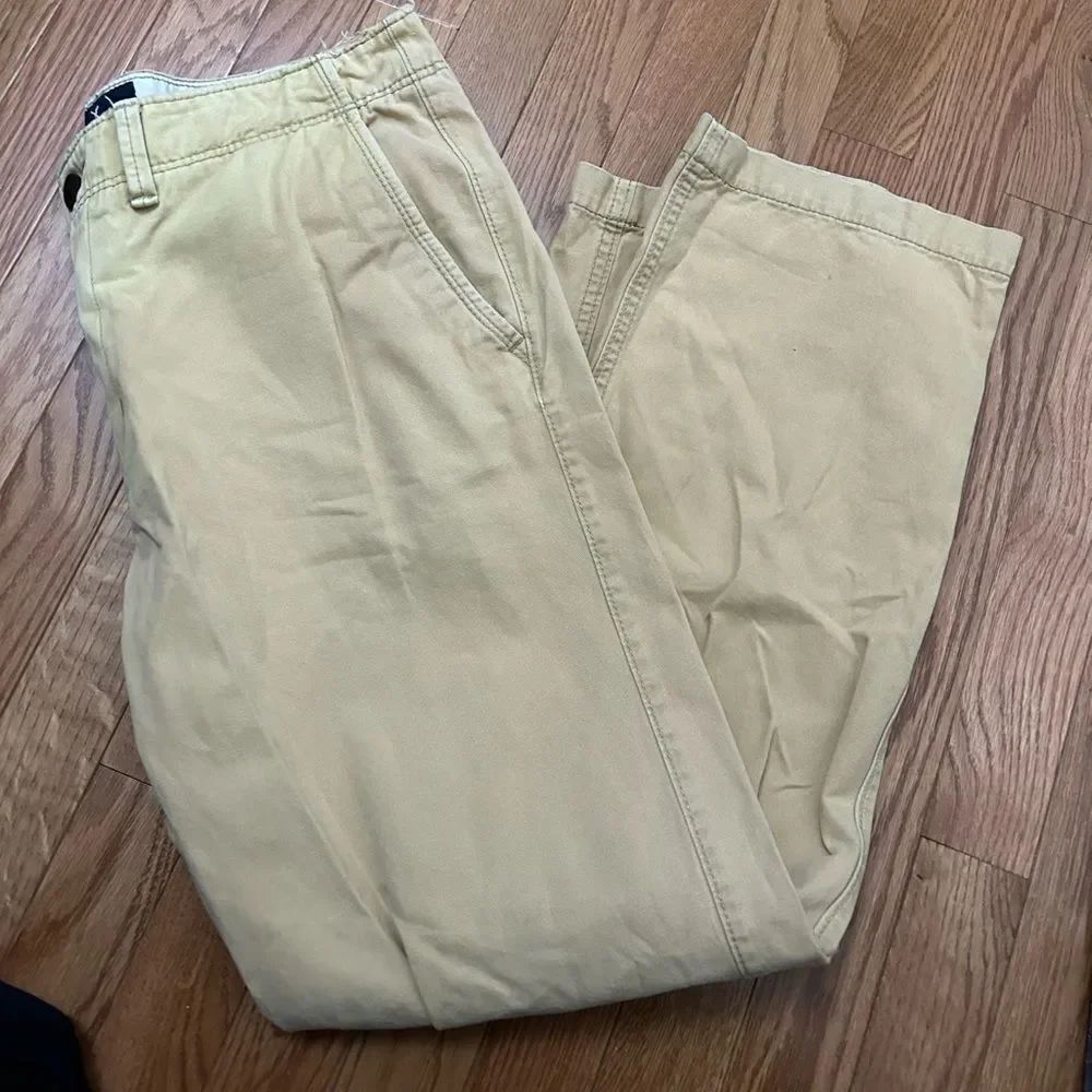 American Eagle Khaki Pants